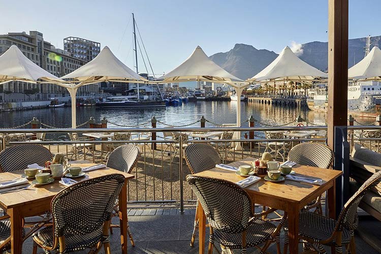 ginja-restaurant-waterfront